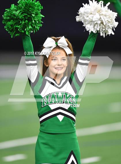 Thumbnail 3 in Iowa Park vs. Pleasant Grove (UIL 4A Division 2 Semifinal) photogallery.