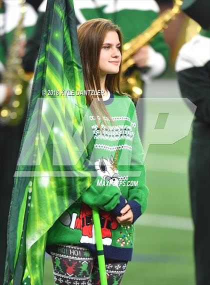 Thumbnail 1 in Iowa Park vs. Pleasant Grove (UIL 4A Division 2 Semifinal) photogallery.