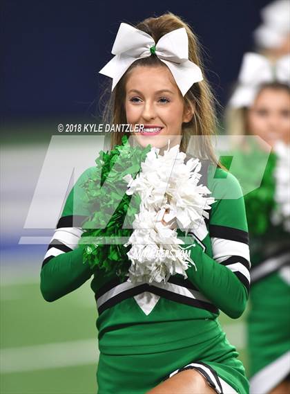 Thumbnail 2 in Iowa Park vs. Pleasant Grove (UIL 4A Division 2 Semifinal) photogallery.