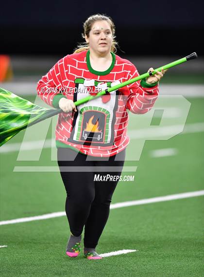 Thumbnail 2 in Iowa Park vs. Pleasant Grove (UIL 4A Division 2 Semifinal) photogallery.
