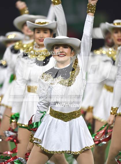 Thumbnail 1 in Iowa Park vs. Pleasant Grove (UIL 4A Division 2 Semifinal) photogallery.