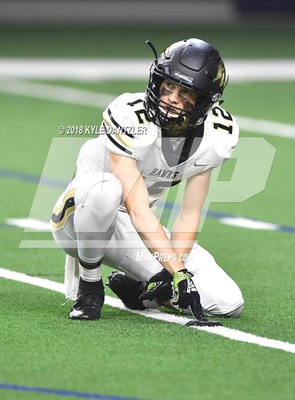 Thumbnail 1 in Iowa Park vs. Pleasant Grove (UIL 4A Division 2 Semifinal) photogallery.