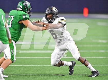 Thumbnail 1 in Iowa Park vs. Pleasant Grove (UIL 4A Division 2 Semifinal) photogallery.
