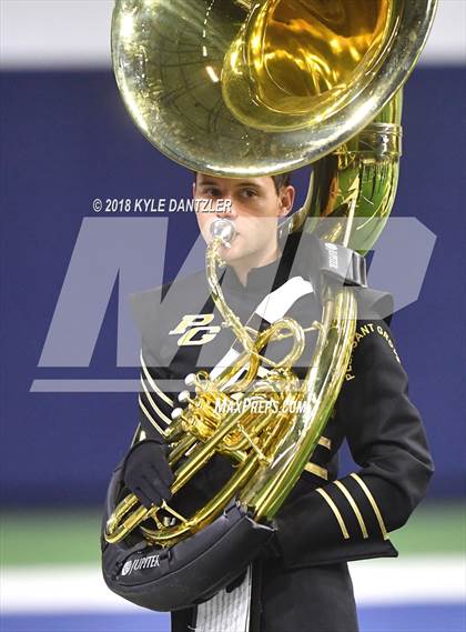 Thumbnail 3 in Iowa Park vs. Pleasant Grove (UIL 4A Division 2 Semifinal) photogallery.
