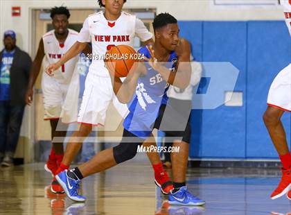 Thumbnail 3 in View Park vs. Serra (MLK Day Showdown) photogallery.