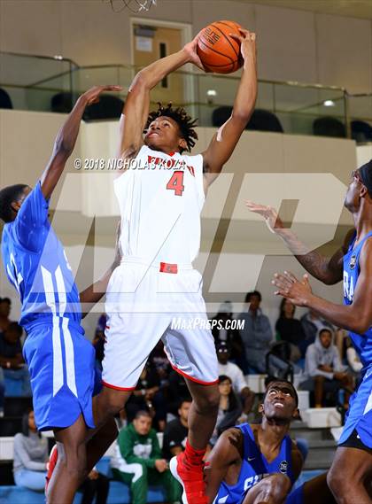 Thumbnail 1 in View Park vs. Serra (MLK Day Showdown) photogallery.