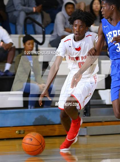 Thumbnail 3 in View Park vs. Serra (MLK Day Showdown) photogallery.
