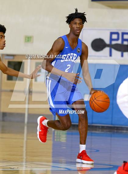 Thumbnail 3 in View Park vs. Serra (MLK Day Showdown) photogallery.