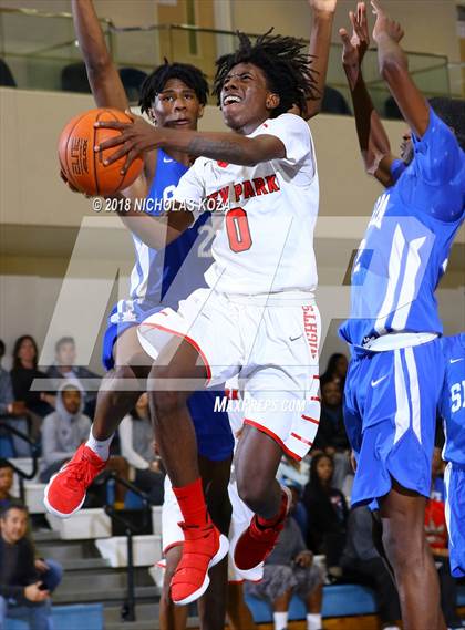 Thumbnail 3 in View Park vs. Serra (MLK Day Showdown) photogallery.