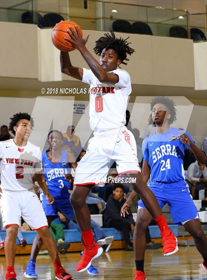 Thumbnail 1 in View Park vs. Serra (MLK Day Showdown) photogallery.