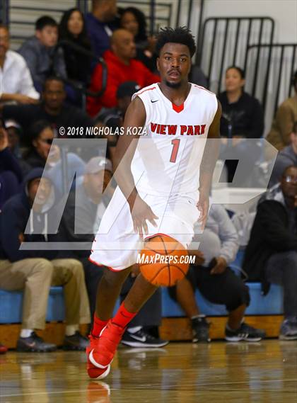Thumbnail 3 in View Park vs. Serra (MLK Day Showdown) photogallery.