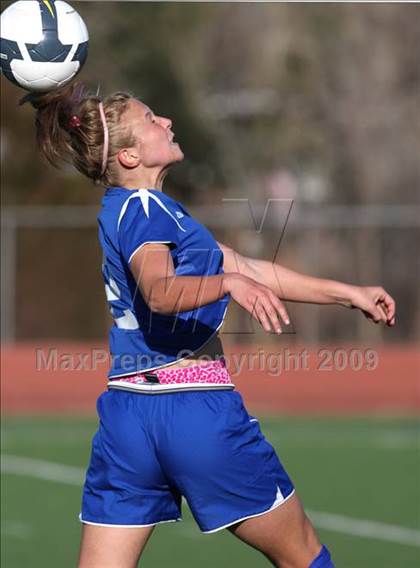 Thumbnail 3 in Cherry Creek vs Fairview (Warrior Invitational) photogallery.
