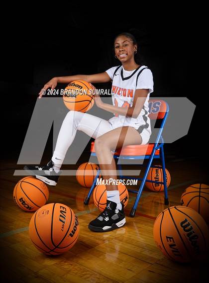 Thumbnail 1 in Chilton County (Team & Individuals) photogallery.