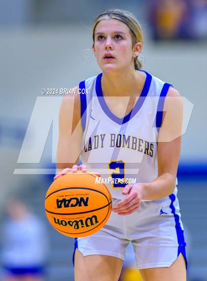 Thumbnail 2 in North Little Rock vs Mountain Home (Atlas Asphalt Holiday Classic) photogallery.