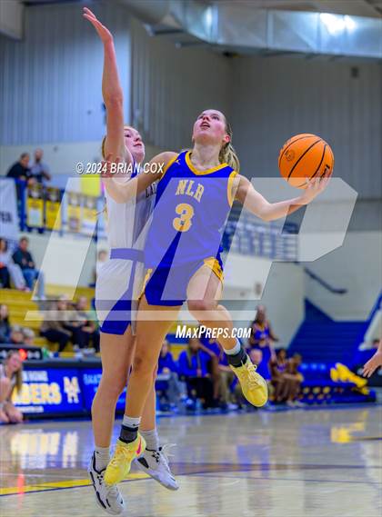 Thumbnail 1 in North Little Rock vs Mountain Home (Atlas Asphalt Holiday Classic) photogallery.