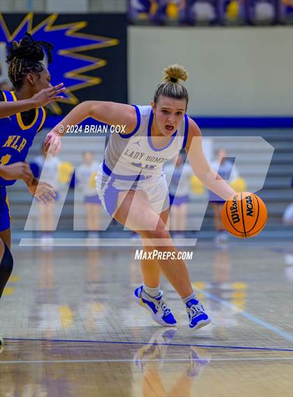 Thumbnail 3 in North Little Rock vs Mountain Home (Atlas Asphalt Holiday Classic) photogallery.