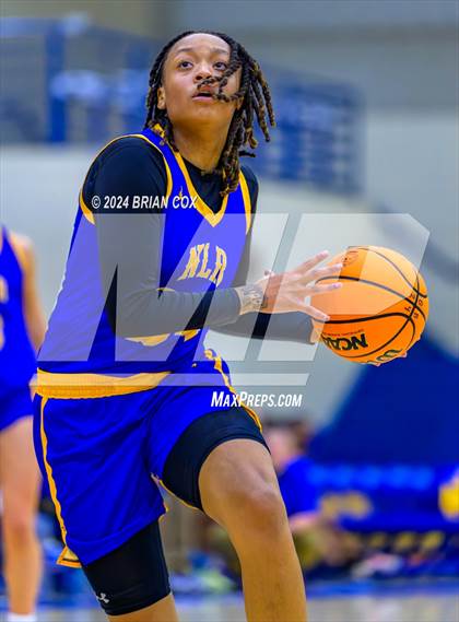 Thumbnail 3 in North Little Rock vs Mountain Home (Atlas Asphalt Holiday Classic) photogallery.