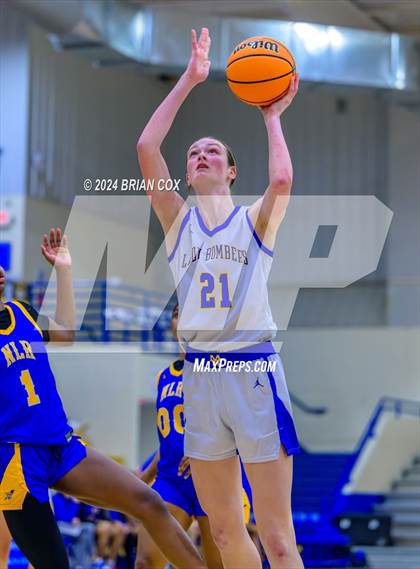 Thumbnail 3 in North Little Rock vs Mountain Home (Atlas Asphalt Holiday Classic) photogallery.