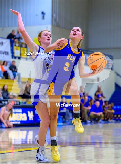 Thumbnail 2 in North Little Rock vs Mountain Home (Atlas Asphalt Holiday Classic) photogallery.