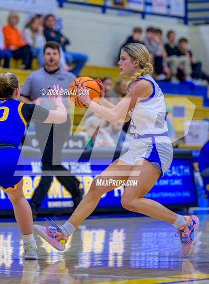 Thumbnail 3 in North Little Rock vs Mountain Home (Atlas Asphalt Holiday Classic) photogallery.