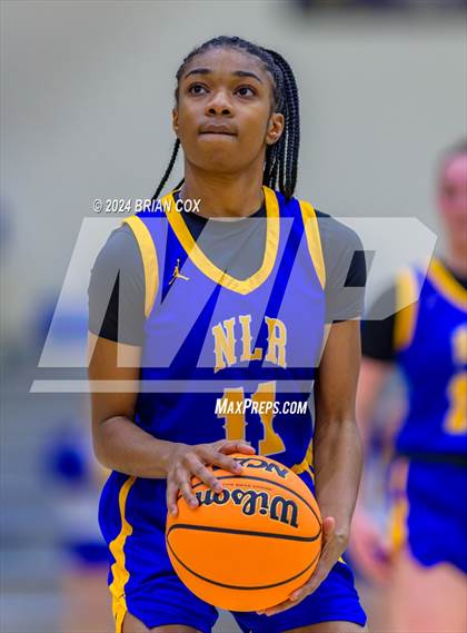 Thumbnail 2 in North Little Rock vs Mountain Home (Atlas Asphalt Holiday Classic) photogallery.