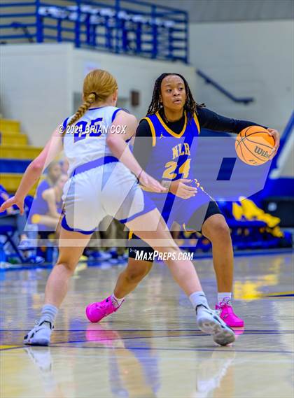 Thumbnail 3 in North Little Rock vs Mountain Home (Atlas Asphalt Holiday Classic) photogallery.