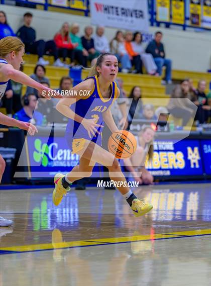 Thumbnail 3 in North Little Rock vs Mountain Home (Atlas Asphalt Holiday Classic) photogallery.