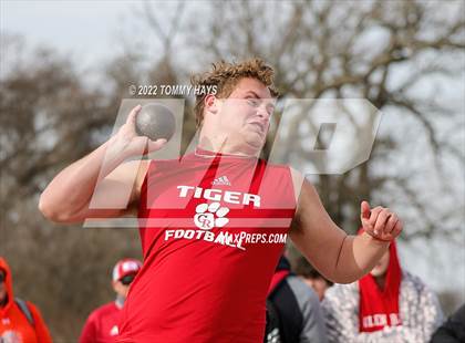 Thumbnail 2 in Brock Track Meet (Shot put) photogallery.