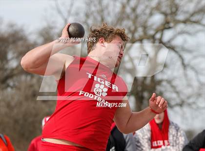 Thumbnail 3 in Brock Track Meet (Shot put) photogallery.