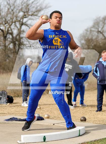 Thumbnail 2 in Brock Track Meet (Shot put) photogallery.