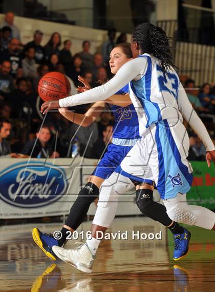 Thumbnail 2 in Agoura vs. Norco (CIF SS 2A Final) photogallery.