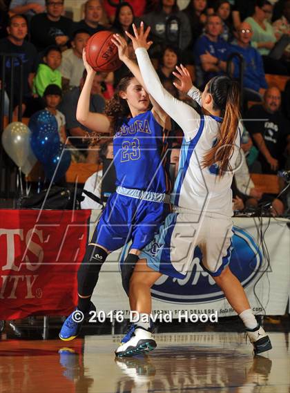 Thumbnail 1 in Agoura vs. Norco (CIF SS 2A Final) photogallery.