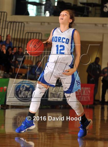 Thumbnail 3 in Agoura vs. Norco (CIF SS 2A Final) photogallery.
