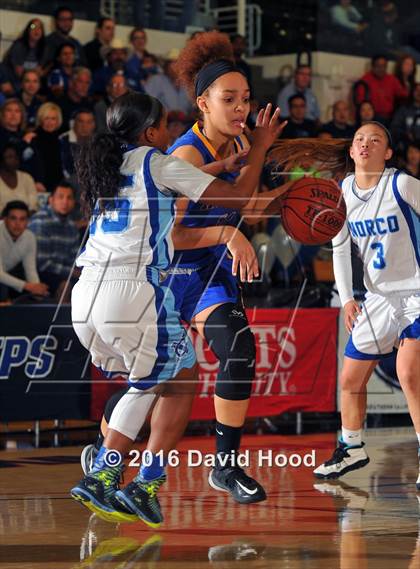 Thumbnail 1 in Agoura vs. Norco (CIF SS 2A Final) photogallery.