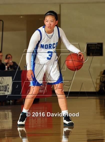 Thumbnail 3 in Agoura vs. Norco (CIF SS 2A Final) photogallery.