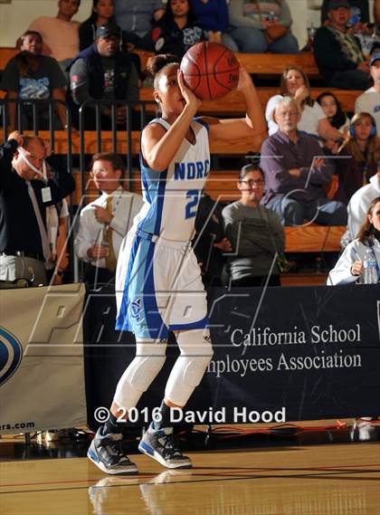 Thumbnail 2 in Agoura vs. Norco (CIF SS 2A Final) photogallery.