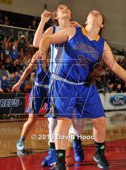 Thumbnail 2 in Agoura vs. Norco (CIF SS 2A Final) photogallery.