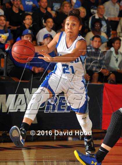 Thumbnail 3 in Agoura vs. Norco (CIF SS 2A Final) photogallery.