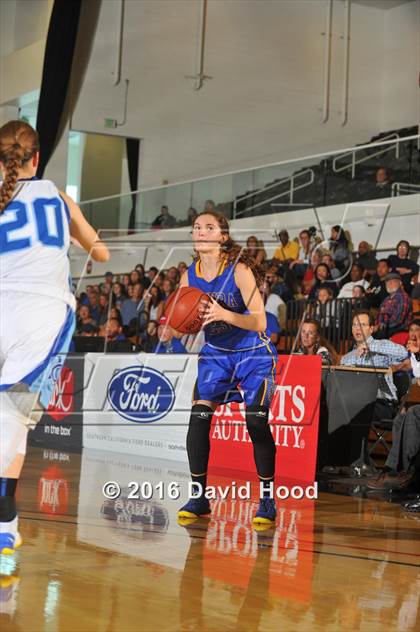 Thumbnail 1 in Agoura vs. Norco (CIF SS 2A Final) photogallery.