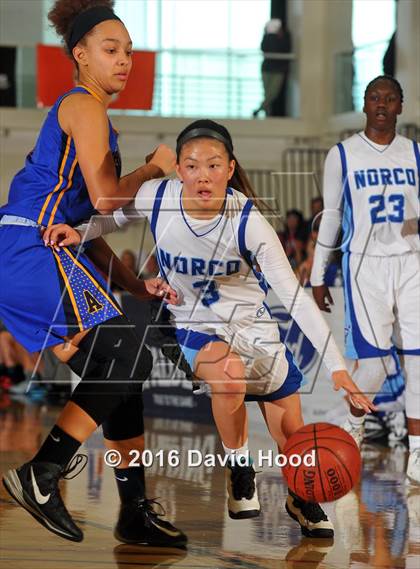 Thumbnail 3 in Agoura vs. Norco (CIF SS 2A Final) photogallery.