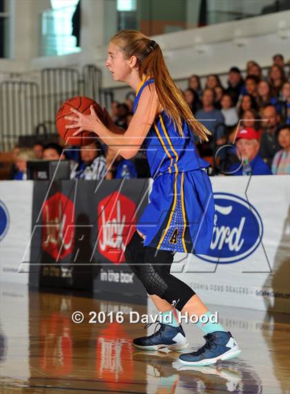 Thumbnail 3 in Agoura vs. Norco (CIF SS 2A Final) photogallery.