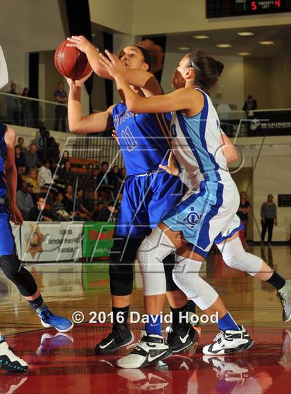 Thumbnail 2 in Agoura vs. Norco (CIF SS 2A Final) photogallery.