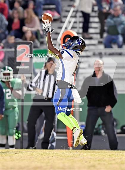 Thumbnail 2 in Statesville @ Weddington (NCHSAA 3AA 1st Round) photogallery.