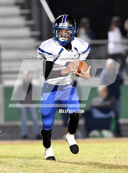 Thumbnail 3 in Statesville @ Weddington (NCHSAA 3AA 1st Round) photogallery.