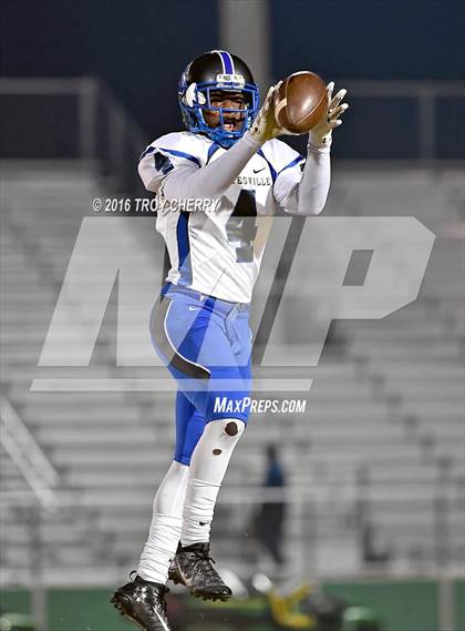 Thumbnail 2 in Statesville @ Weddington (NCHSAA 3AA 1st Round) photogallery.