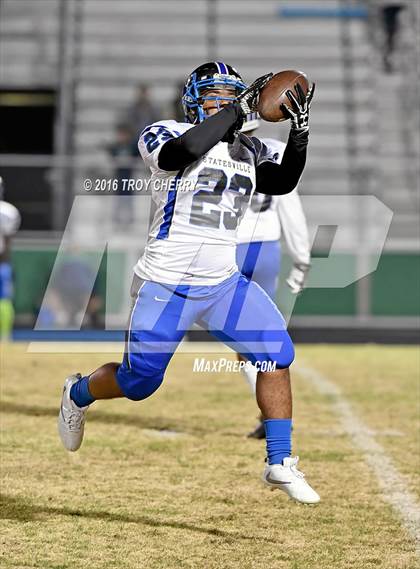 Thumbnail 3 in Statesville @ Weddington (NCHSAA 3AA 1st Round) photogallery.