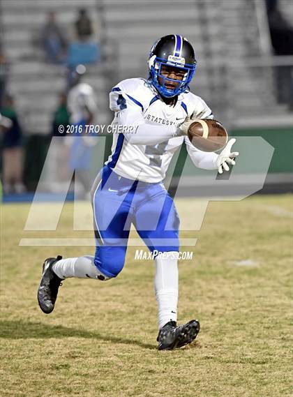 Thumbnail 1 in Statesville @ Weddington (NCHSAA 3AA 1st Round) photogallery.