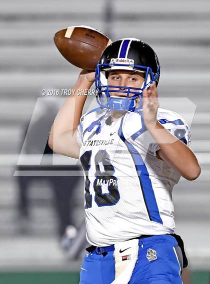 Thumbnail 3 in Statesville @ Weddington (NCHSAA 3AA 1st Round) photogallery.