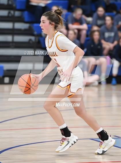 Thumbnail 2 in Mesquite vs. Cardinal Newman (Nike Tournament of Champions) photogallery.