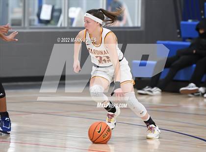 Thumbnail 2 in Mesquite vs. Cardinal Newman (Nike Tournament of Champions) photogallery.